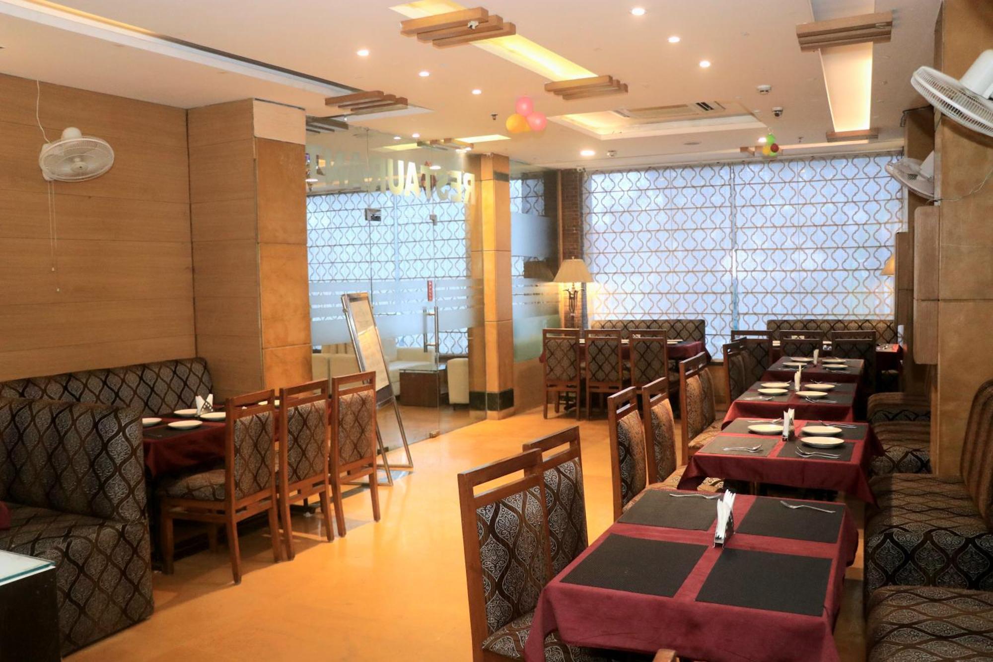 Modi Hotel&Resorts Pinjaur Esterno foto