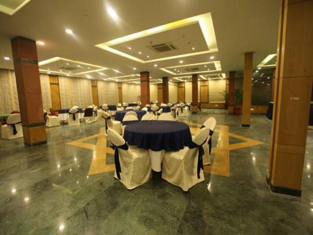 Modi Hotel&Resorts Pinjaur Esterno foto